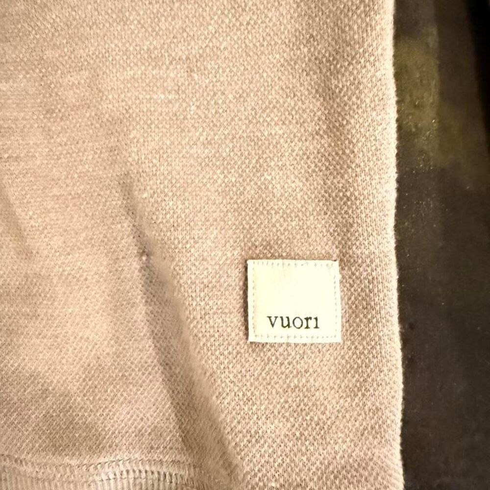 Vuori Men's Sweatshirt - Picture 2 of 5